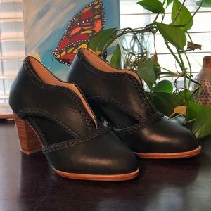 Elf Sprint Walker Booties